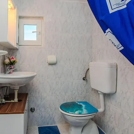 App Juracak Josip 4 By Interhome * Nin