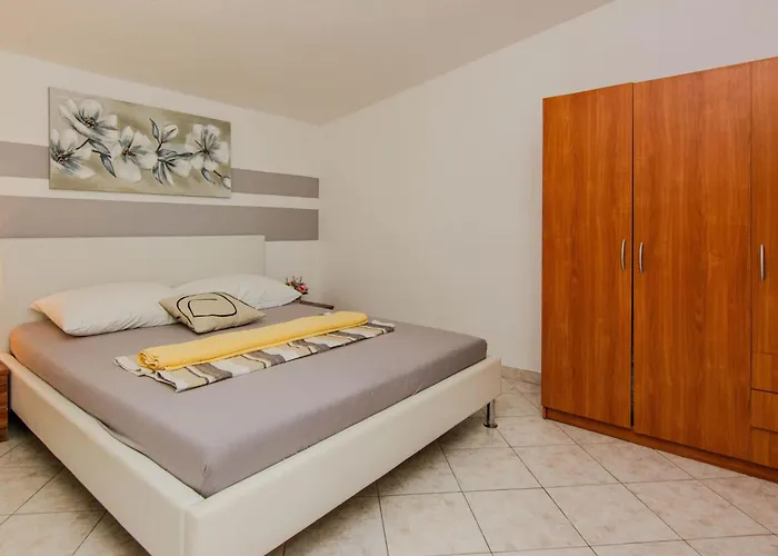 App Juracak Josip 4 By Interhome