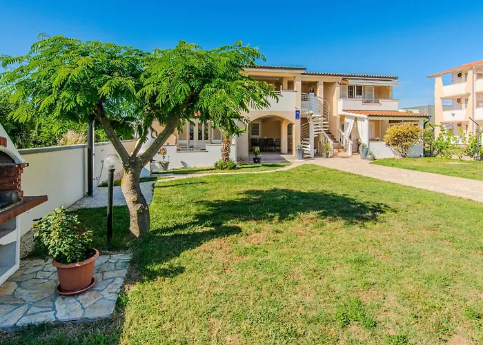 App Juracak Josip 4 By Interhome Nin